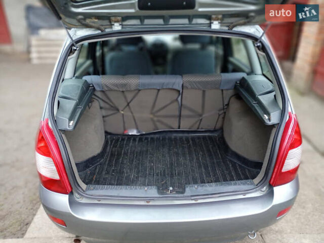 Серый ВАЗ 1117 Калина, объемом двигателя 1.6 л и пробегом 198 тыс. км за 2800 $, фото 11 на Automoto.ua