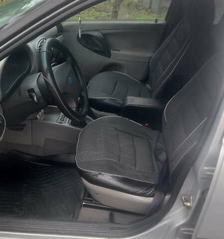 Серый ВАЗ 1117 Калина, объемом двигателя 1.6 л и пробегом 215 тыс. км за 1500 $, фото 13 на Automoto.ua