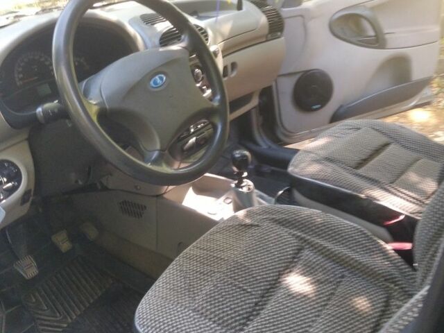 Серый ВАЗ 1117 Калина, объемом двигателя 1.4 л и пробегом 125 тыс. км за 3500 $, фото 4 на Automoto.ua