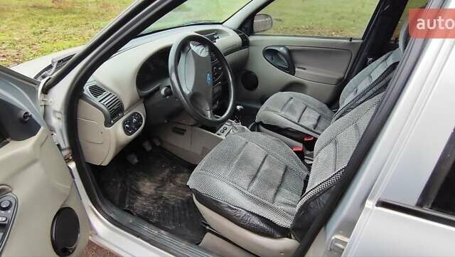 Серый ВАЗ 1117 Калина, объемом двигателя 1.6 л и пробегом 202 тыс. км за 2200 $, фото 6 на Automoto.ua