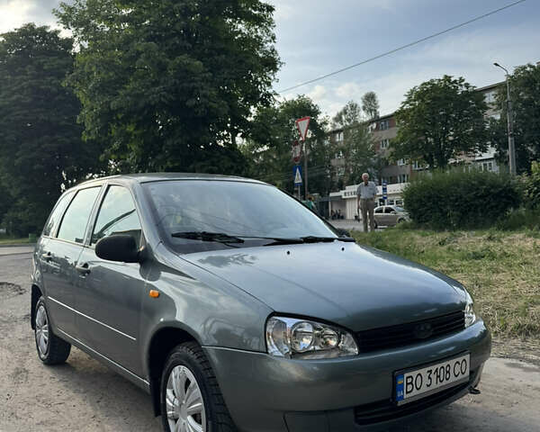 Серый ВАЗ 1117 Калина, объемом двигателя 1.6 л и пробегом 99 тыс. км за 2500 $, фото 2 на Automoto.ua