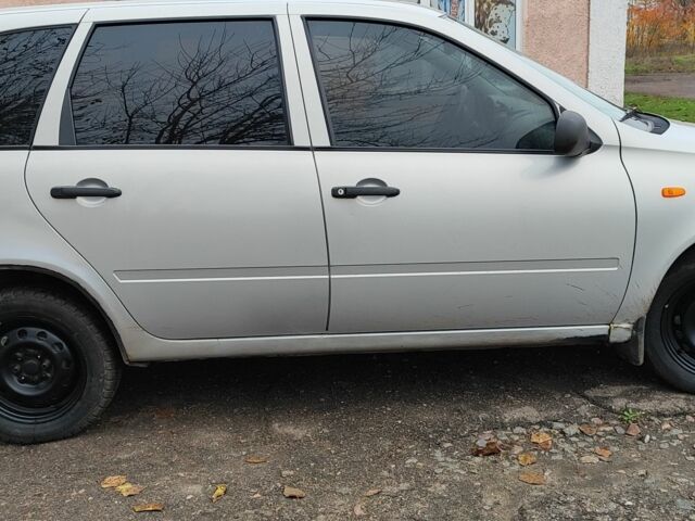 Сірий ВАЗ 1117 Калина, об'ємом двигуна 1.6 л та пробігом 202 тис. км за 2200 $, фото 4 на Automoto.ua