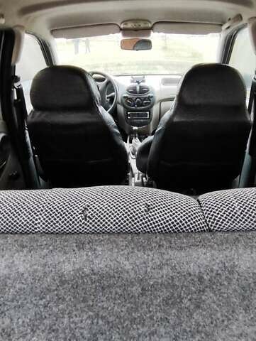 Серый ВАЗ 1117 Калина, объемом двигателя 1.6 л и пробегом 202 тыс. км за 2200 $, фото 2 на Automoto.ua