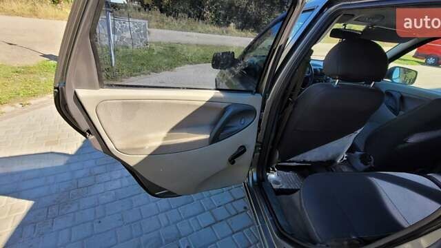 Сірий ВАЗ 1117 Калина, об'ємом двигуна 1.6 л та пробігом 83 тис. км за 2600 $, фото 4 на Automoto.ua