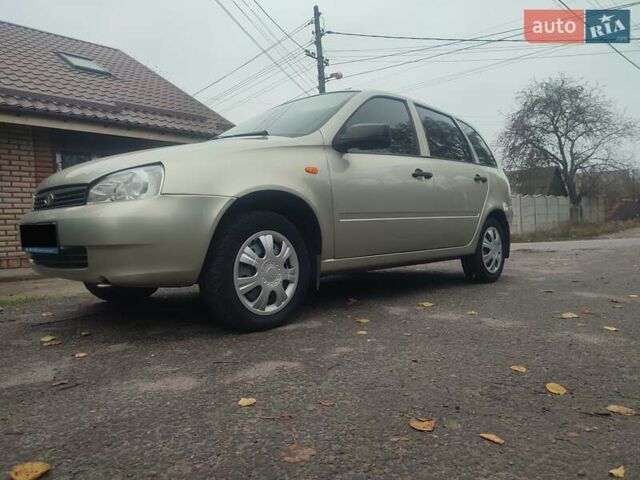 Сірий ВАЗ 1117 Калина, об'ємом двигуна 1.39 л та пробігом 115 тис. км за 2999 $, фото 1 на Automoto.ua