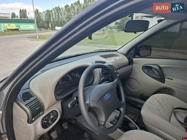 Сірий ВАЗ 1117 Калина, об'ємом двигуна 1.39 л та пробігом 117 тис. км за 3200 $, фото 9 на Automoto.ua