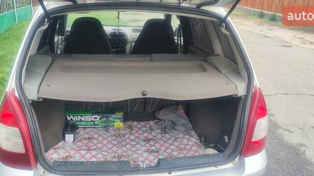 Серый ВАЗ 1117 Калина, объемом двигателя 1.39 л и пробегом 140 тыс. км за 2600 $, фото 12 на Automoto.ua