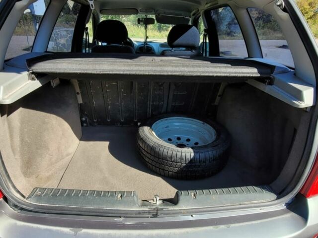 Сірий ВАЗ 1117 Калина, об'ємом двигуна 1.6 л та пробігом 83 тис. км за 2600 $, фото 3 на Automoto.ua