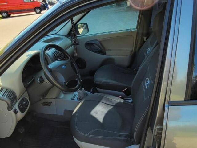 Сірий ВАЗ 1117 Калина, об'ємом двигуна 1.6 л та пробігом 83 тис. км за 2600 $, фото 15 на Automoto.ua