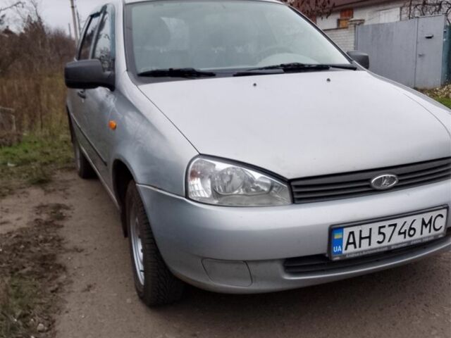 Серый ВАЗ 1117 Калина, объемом двигателя 1.6 л и пробегом 173 тыс. км за 2500 $, фото 1 на Automoto.ua