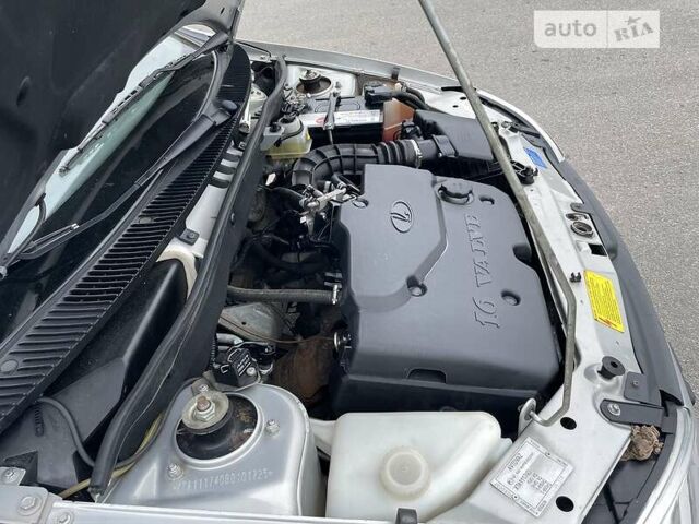 Сірий ВАЗ 1117 Калина, об'ємом двигуна 1.4 л та пробігом 67 тис. км за 3750 $, фото 28 на Automoto.ua