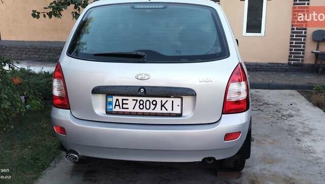 Сірий ВАЗ 1117 Калина, об'ємом двигуна 1.4 л та пробігом 120 тис. км за 3500 $, фото 1 на Automoto.ua