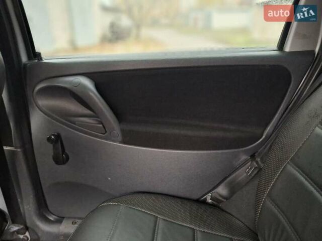 Серый ВАЗ 1117 Калина, объемом двигателя 1.39 л и пробегом 124 тыс. км за 2800 $, фото 20 на Automoto.ua