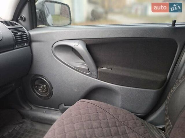 ВАЗ 1117 Калина 2012 в Кролевце на Automoto.ua Серый ВАЗ 1117 Калина, объемом двигателя 1.39 л и пробегом 124 тыс. км за 2800 $, фото 19 на Automoto.ua