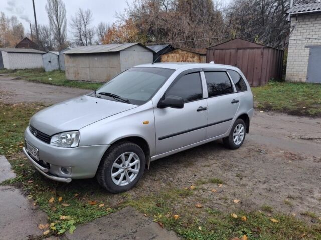 ВАЗ 1117 Калина 2012 в Кролевце на Automoto.ua Серый ВАЗ 1117 Калина, объемом двигателя 1.4 л и пробегом 124 тыс. км за 2800 $, фото 1 на Automoto.ua