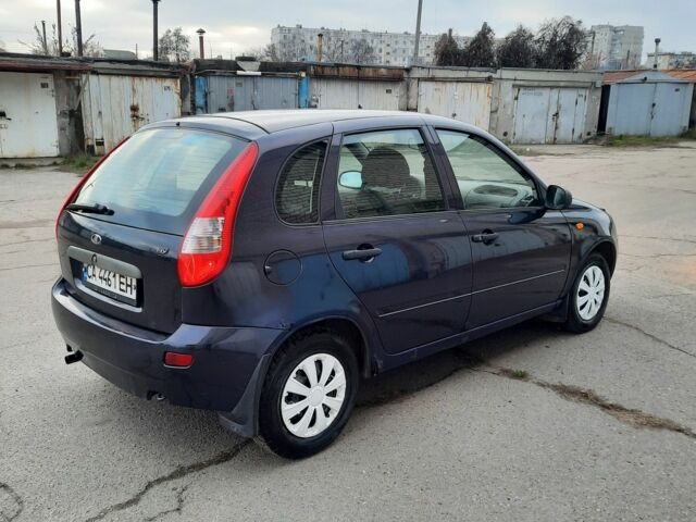 Синій ВАЗ 1117 Калина, об'ємом двигуна 1.6 л та пробігом 160 тис. км за 1500 $, фото 2 на Automoto.ua