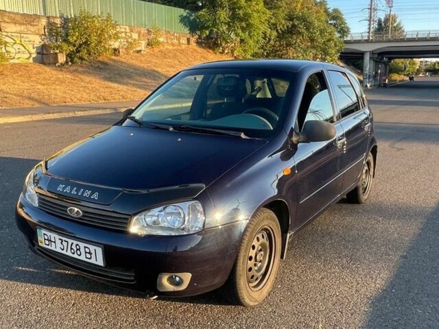 Синий ВАЗ 1117 Калина, объемом двигателя 1.5 л и пробегом 136 тыс. км за 2000 $, фото 4 на Automoto.ua