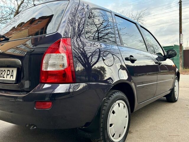 Синий ВАЗ 1117 Калина, объемом двигателя 1.6 л и пробегом 57 тыс. км за 2650 $, фото 2 на Automoto.ua