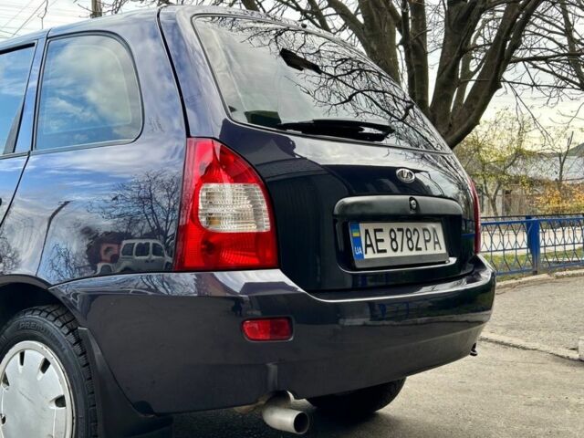 Синий ВАЗ 1117 Калина, объемом двигателя 1.6 л и пробегом 57 тыс. км за 2650 $, фото 3 на Automoto.ua