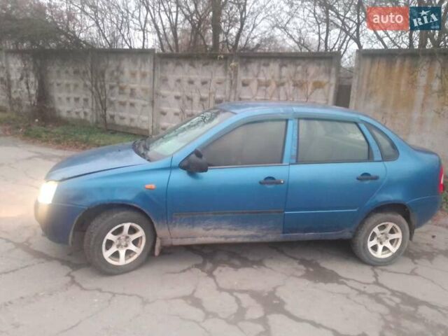 Синий ВАЗ 1117 Калина, объемом двигателя 1.6 л и пробегом 290 тыс. км за 1000 $, фото 4 на Automoto.ua