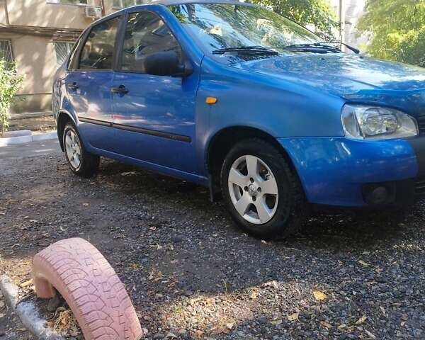 Синий ВАЗ 1117 Калина, объемом двигателя 1.6 л и пробегом 180 тыс. км за 1700 $, фото 2 на Automoto.ua