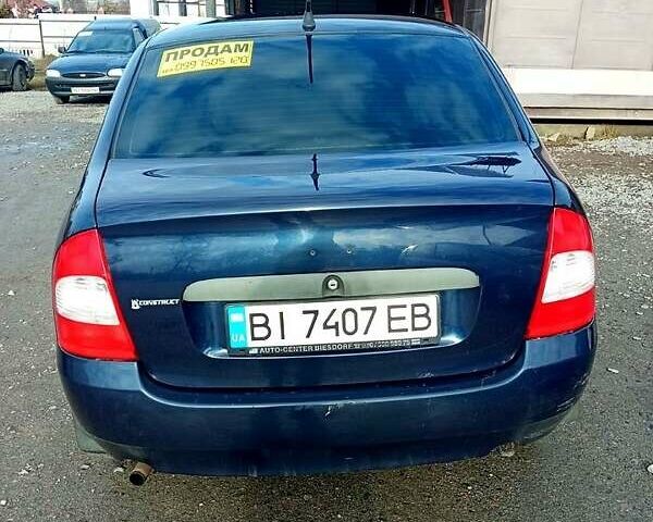 Синій ВАЗ 1117 Калина, об'ємом двигуна 1.6 л та пробігом 200 тис. км за 2600 $, фото 3 на Automoto.ua