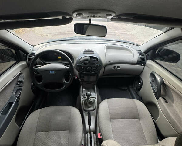 Синій ВАЗ 1117 Калина, об'ємом двигуна 1.6 л та пробігом 140 тис. км за 2499 $, фото 16 на Automoto.ua