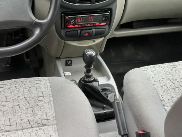 Синий ВАЗ 1117 Калина, объемом двигателя 1.6 л и пробегом 98 тыс. км за 2350 $, фото 18 на Automoto.ua