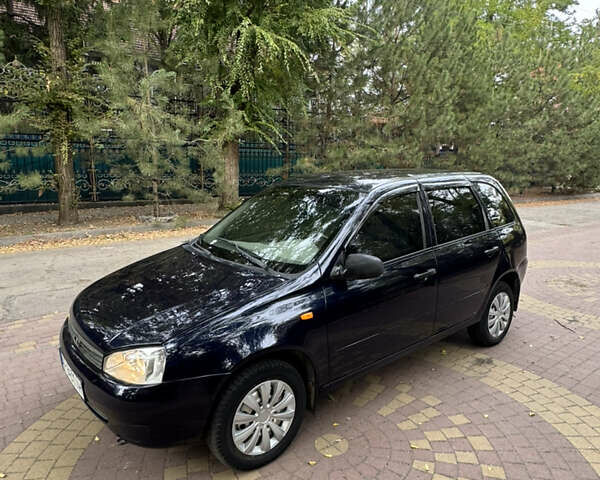 Синій ВАЗ 1117 Калина, об'ємом двигуна 1.6 л та пробігом 140 тис. км за 2499 $, фото 10 на Automoto.ua