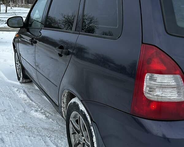 Синий ВАЗ 1117 Калина, объемом двигателя 1.6 л и пробегом 210 тыс. км за 1950 $, фото 9 на Automoto.ua