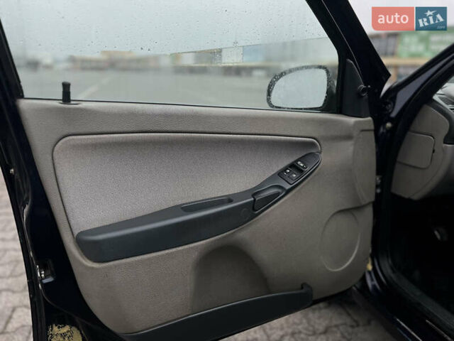 Синий ВАЗ 1117 Калина, объемом двигателя 1.39 л и пробегом 119 тыс. км за 2100 $, фото 13 на Automoto.ua