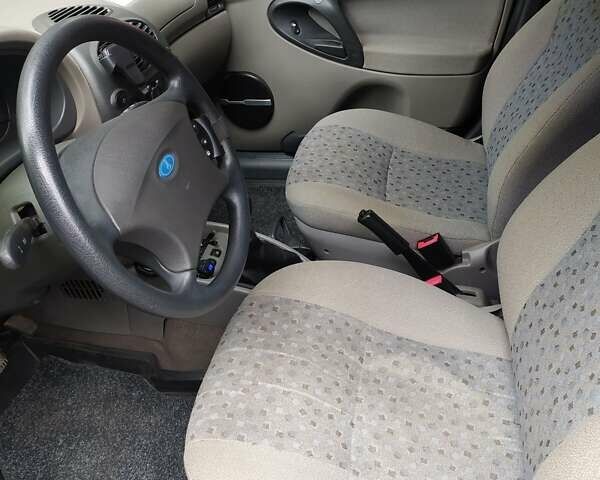 Синий ВАЗ 1117 Калина, объемом двигателя 1.4 л и пробегом 145 тыс. км за 2500 $, фото 6 на Automoto.ua