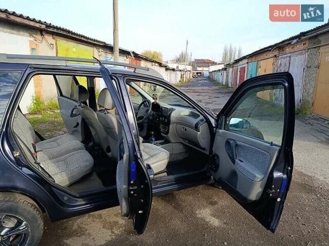 Синій ВАЗ 1117 Калина, об'ємом двигуна 1.6 л та пробігом 112 тис. км за 3000 $, фото 4 на Automoto.ua