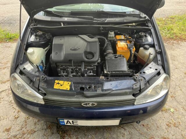 Синий ВАЗ 1117 Калина, объемом двигателя 1.6 л и пробегом 120 тыс. км за 2100 $, фото 7 на Automoto.ua