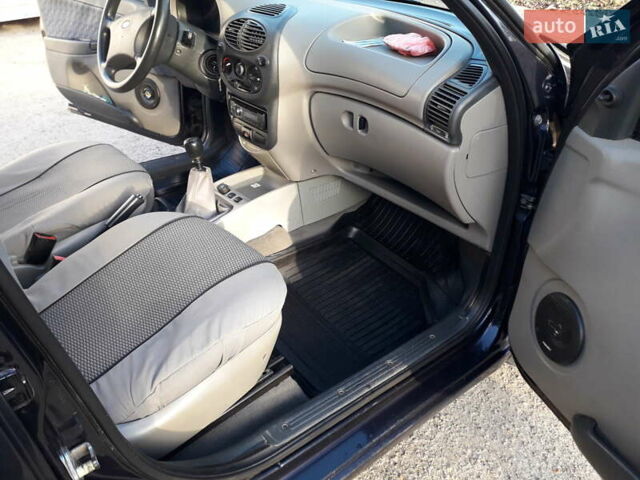 Синій ВАЗ 1117 Калина, об'ємом двигуна 1.4 л та пробігом 55 тис. км за 3100 $, фото 28 на Automoto.ua