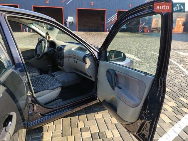 Синій ВАЗ 1117 Калина, об'ємом двигуна 1.6 л та пробігом 290 тис. км за 2600 $, фото 9 на Automoto.ua