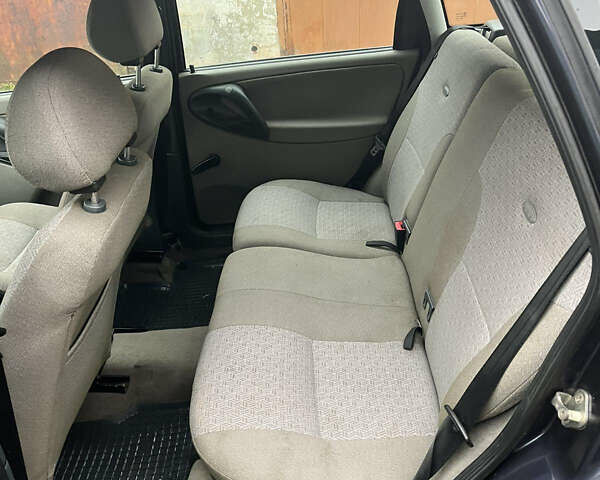 Синий ВАЗ 1117 Калина, объемом двигателя 1.39 л и пробегом 93 тыс. км за 1700 $, фото 13 на Automoto.ua