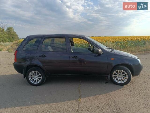 Синий ВАЗ 1117 Калина, объемом двигателя 1.6 л и пробегом 147 тыс. км за 2700 $, фото 2 на Automoto.ua