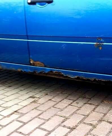 Синий ВАЗ 1117 Калина, объемом двигателя 1.6 л и пробегом 200 тыс. км за 1000 $, фото 3 на Automoto.ua