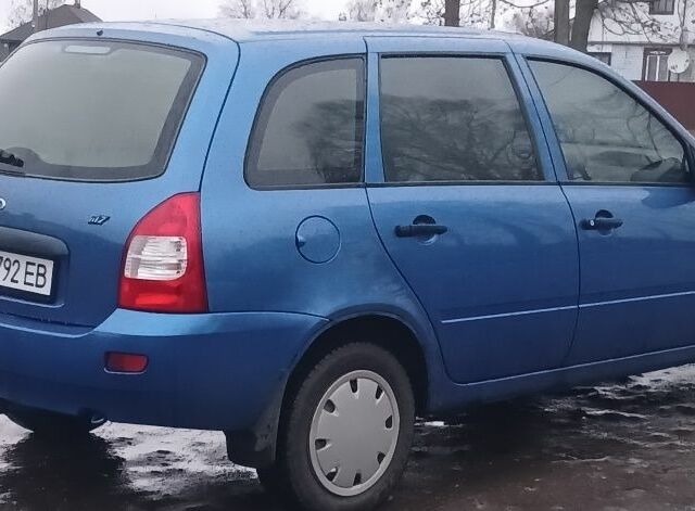 Синій ВАЗ 1117 Калина, об'ємом двигуна 1.4 л та пробігом 170 тис. км за 2700 $, фото 2 на Automoto.ua