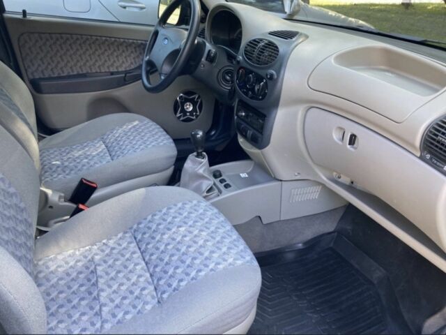 Синий ВАЗ 1117 Калина, объемом двигателя 0 л и пробегом 100 тыс. км за 3200 $, фото 2 на Automoto.ua