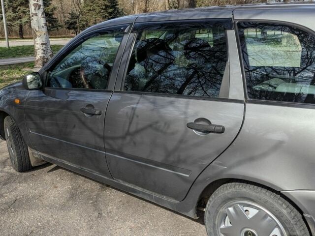 Зеленый ВАЗ 1117 Калина, объемом двигателя 0 л и пробегом 43 тыс. км за 2959 $, фото 5 на Automoto.ua