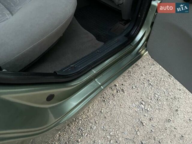 Зелений ВАЗ 1117 Калина, об'ємом двигуна 1.39 л та пробігом 65 тис. км за 3200 $, фото 35 на Automoto.ua