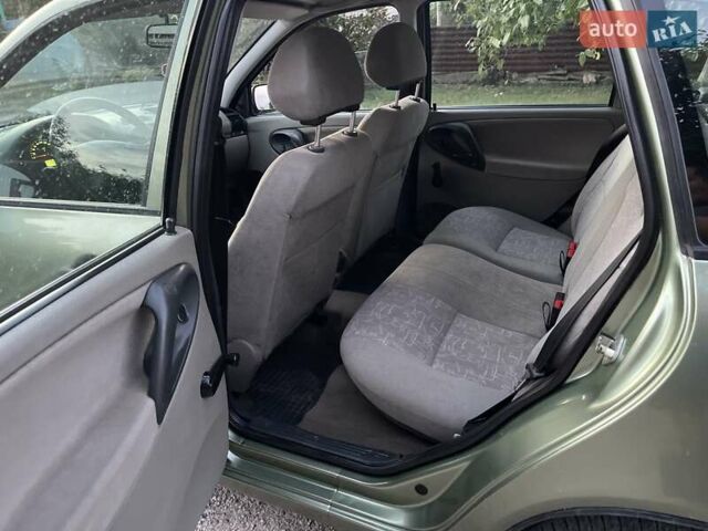 Зелений ВАЗ 1117 Калина, об'ємом двигуна 1.39 л та пробігом 65 тис. км за 3200 $, фото 26 на Automoto.ua