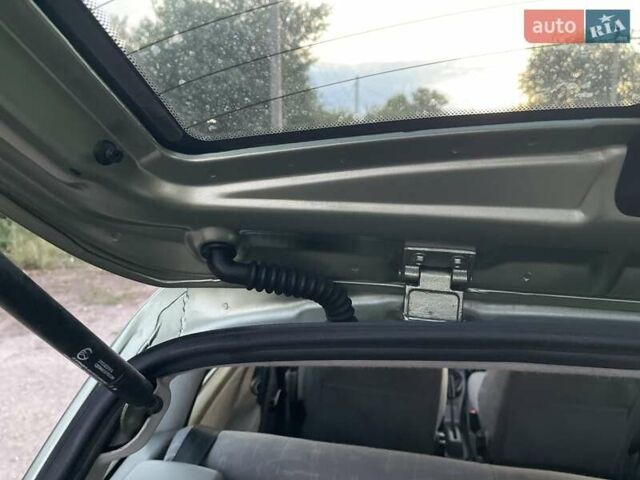 Зелений ВАЗ 1117 Калина, об'ємом двигуна 1.39 л та пробігом 65 тис. км за 3200 $, фото 42 на Automoto.ua