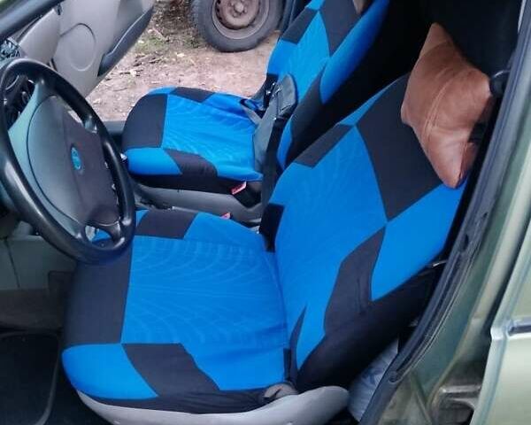 Зеленый ВАЗ 1117 Калина, объемом двигателя 1.6 л и пробегом 170 тыс. км за 1700 $, фото 6 на Automoto.ua