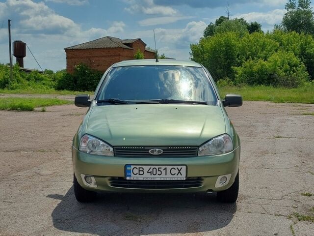 Зеленый ВАЗ 1117 Калина, объемом двигателя 1.4 л и пробегом 180 тыс. км за 2750 $, фото 1 на Automoto.ua
