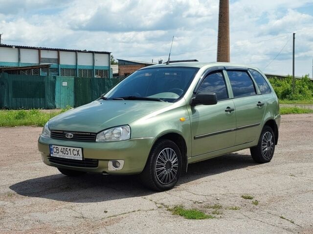 Зеленый ВАЗ 1117 Калина, объемом двигателя 1.4 л и пробегом 180 тыс. км за 2750 $, фото 2 на Automoto.ua