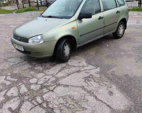 Зеленый ВАЗ 1117 Калина, объемом двигателя 1.39 л и пробегом 119 тыс. км за 3000 $, фото 7 на Automoto.ua