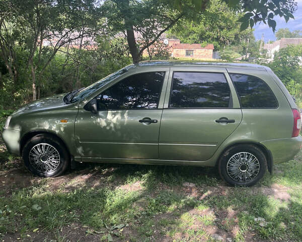 Зеленый ВАЗ 1117 Калина, объемом двигателя 1.39 л и пробегом 160 тыс. км за 3950 $, фото 2 на Automoto.ua